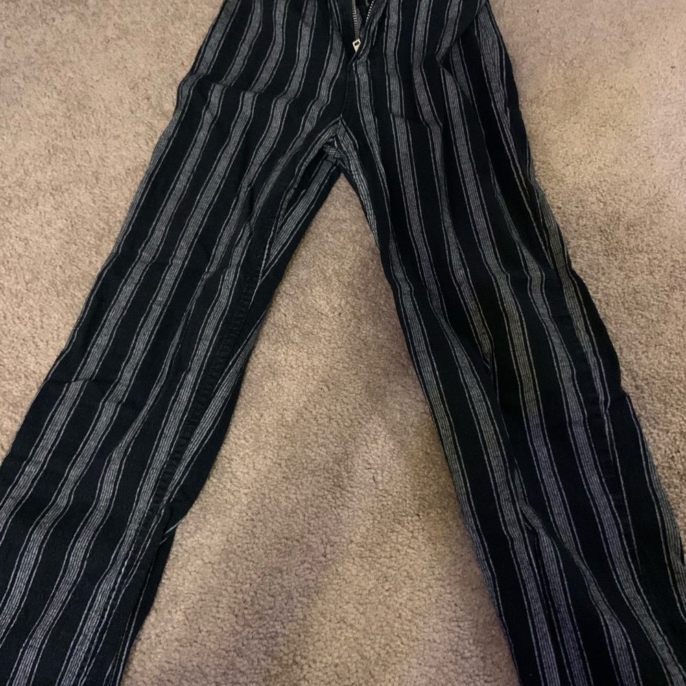 Brandy Melville stripped pants